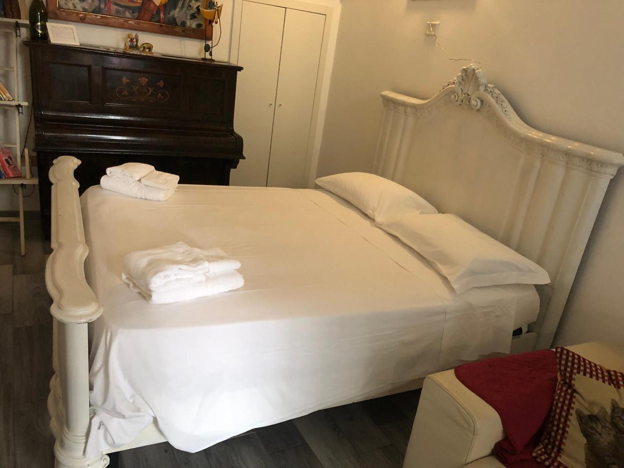 La Piccola Casa Di Tania Villa Терлици Екстериор снимка