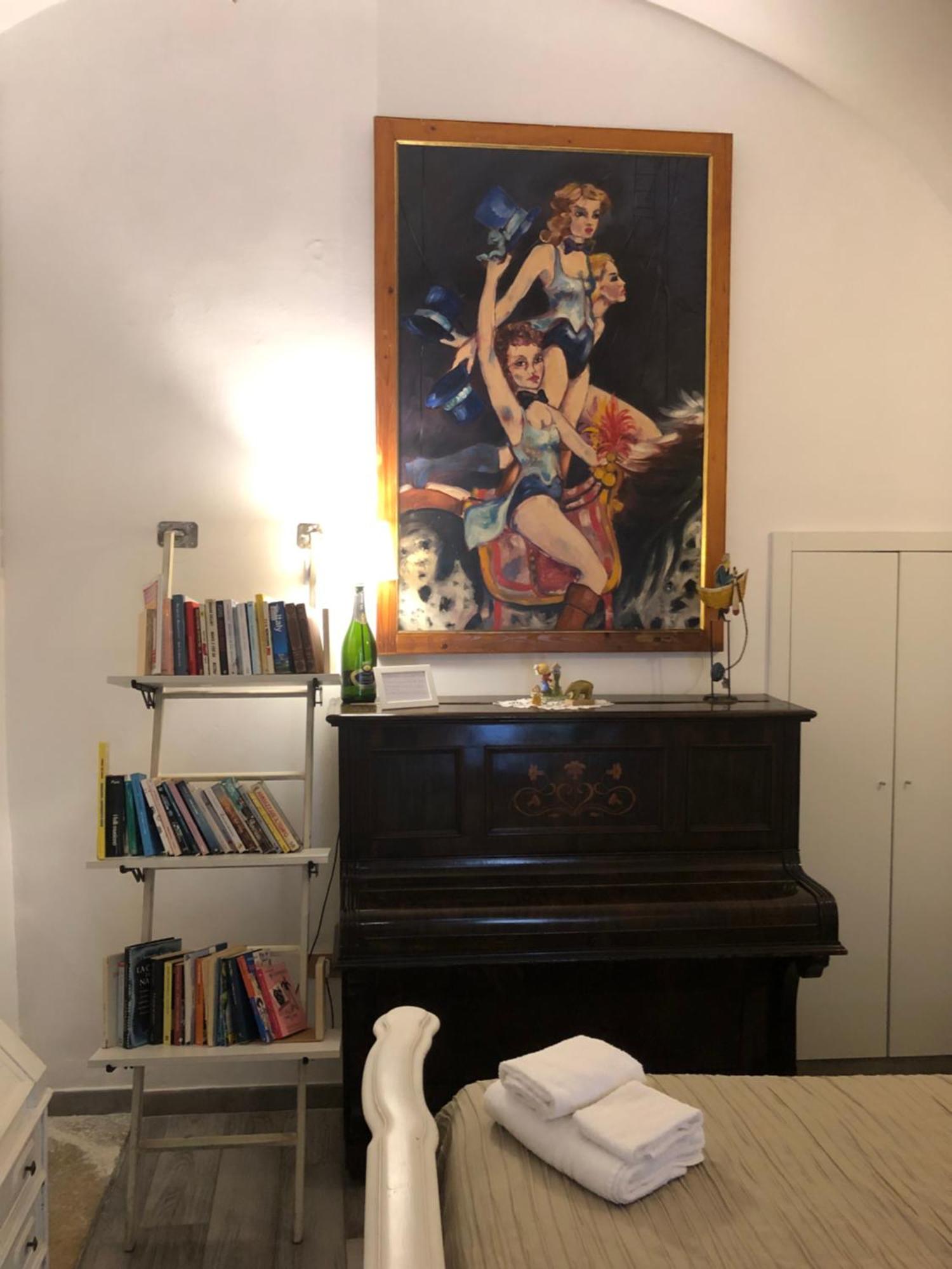 La Piccola Casa Di Tania Villa Терлици Екстериор снимка